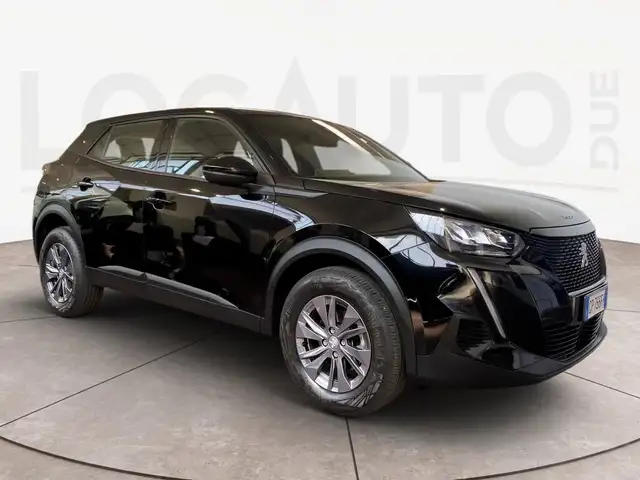 Peugeot 2008 view 3