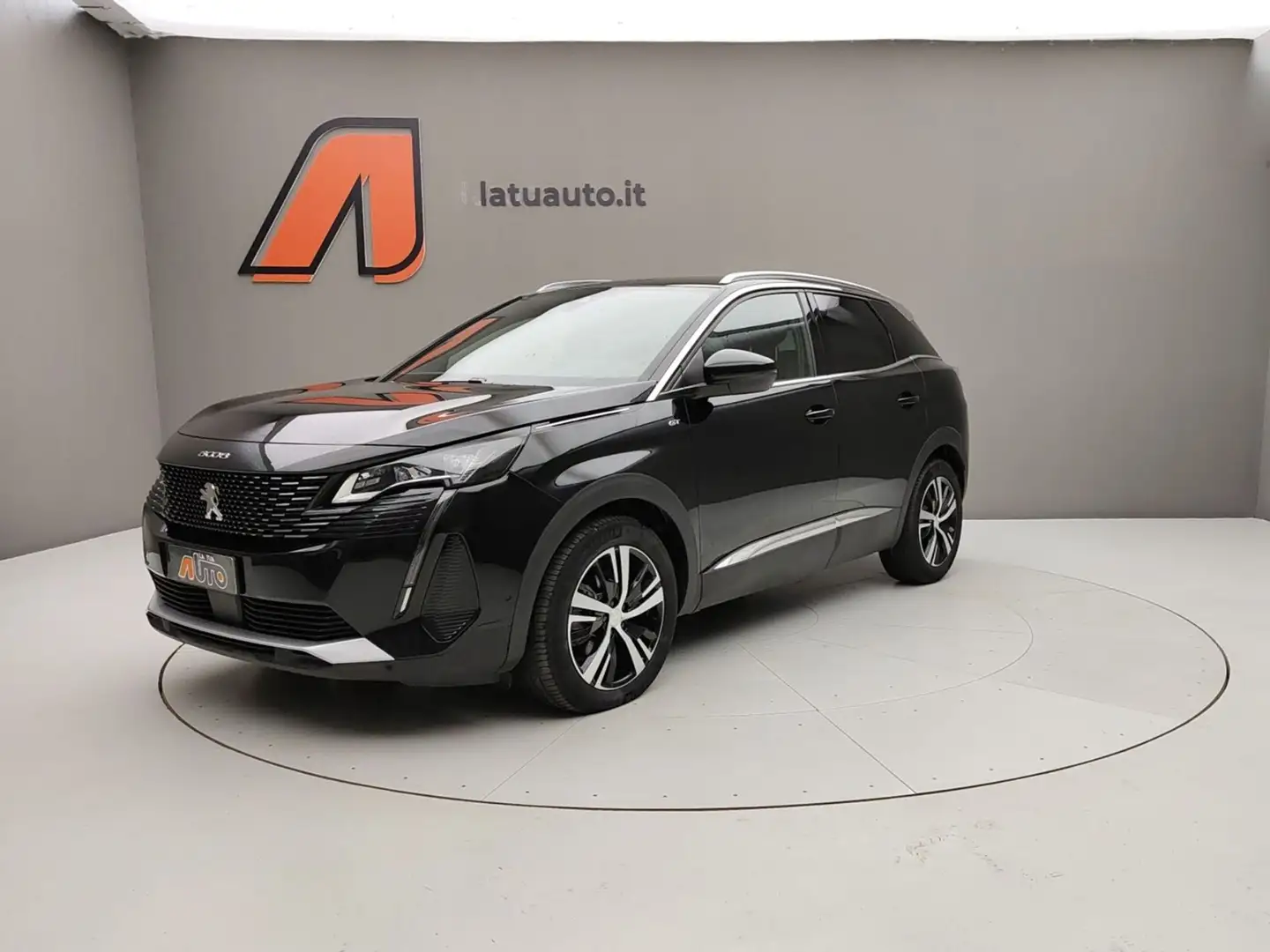 Peugeot 3008 1.2 HYBRID 136CV GT E-DCS6 Nero - 2