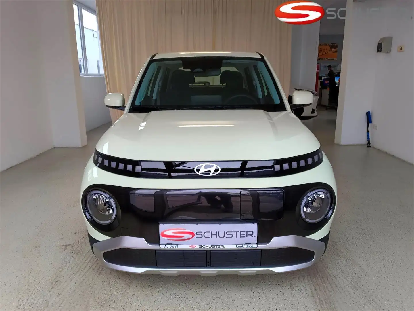 Hyundai Inster INSTER Smart Line 42kWh *Wärmepumpe* Gelb - 2