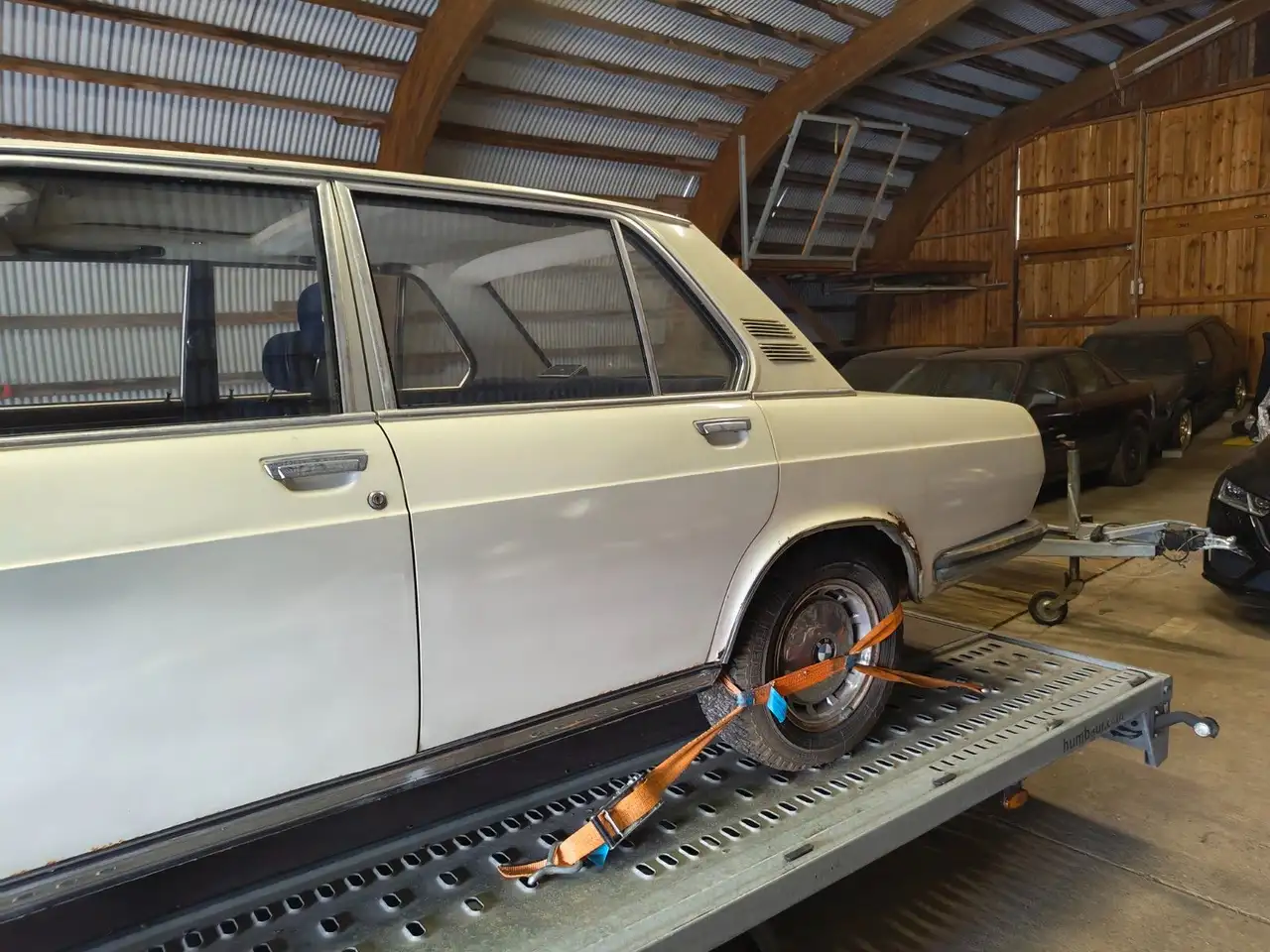 BMW E3 2800 37624 KM Handschalter Scheunenfund, foto 12