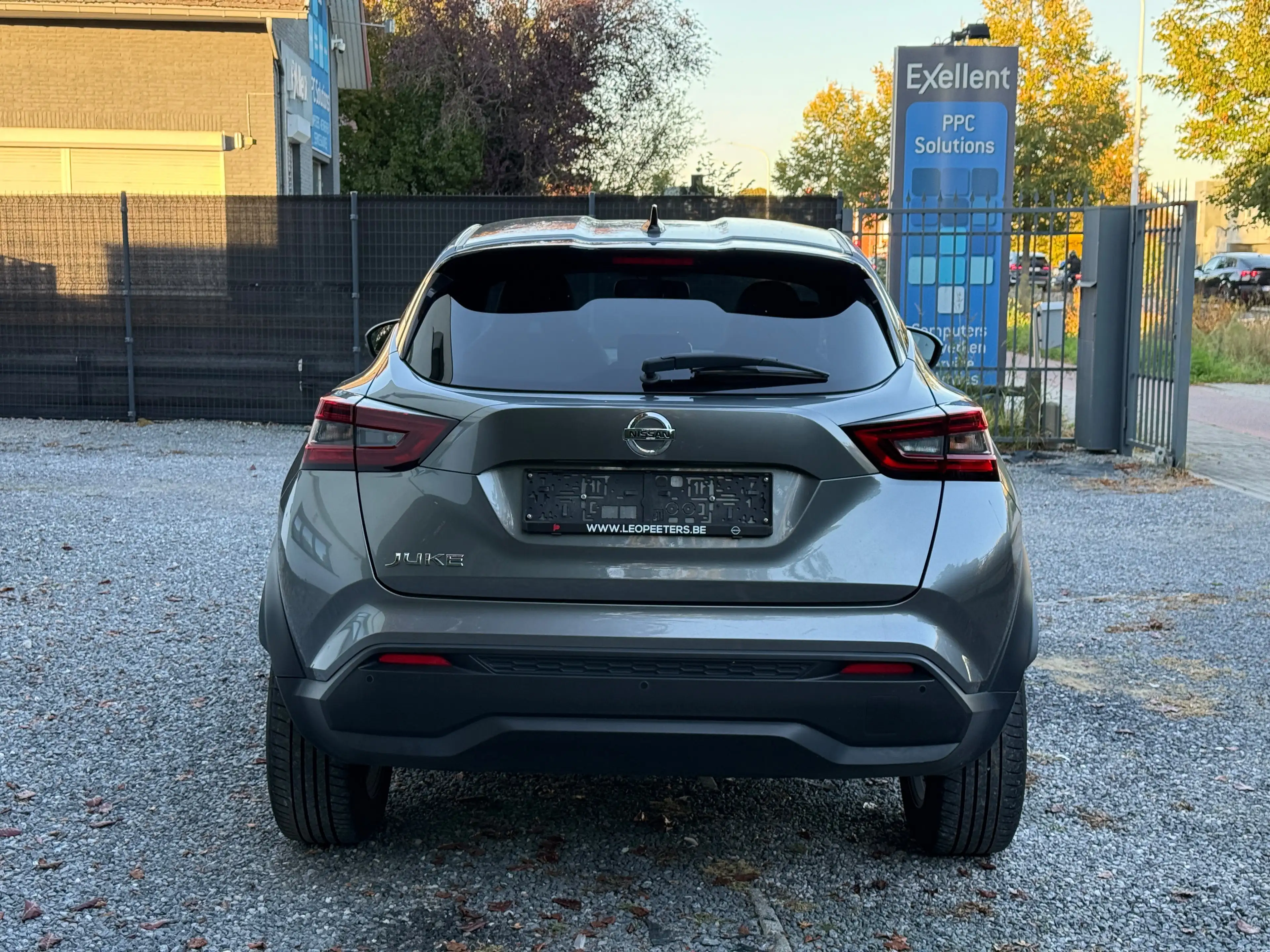 Nissan Juke Juke 1.0 DIG-T 2WD Tekna DCT (EU6AP) — photo 5