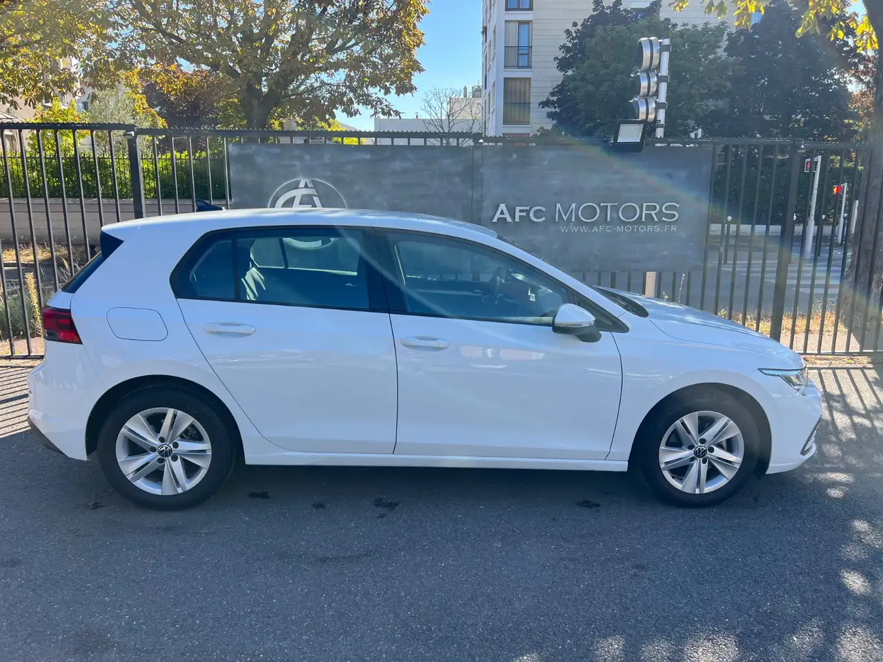 Volkswagen Golf Standard Model — photo 4