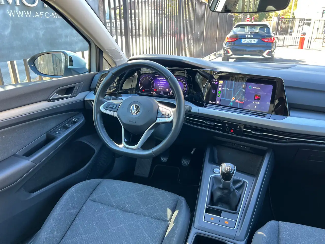 Volkswagen Golf Standard Model — photo 20