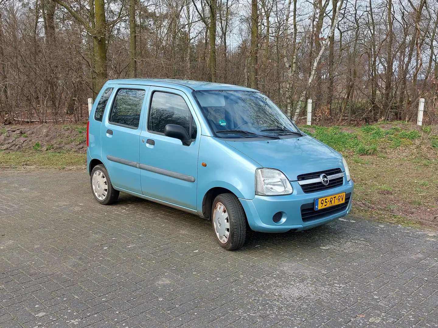 Opel Agila Agila 1.0-12V Flexx - 1