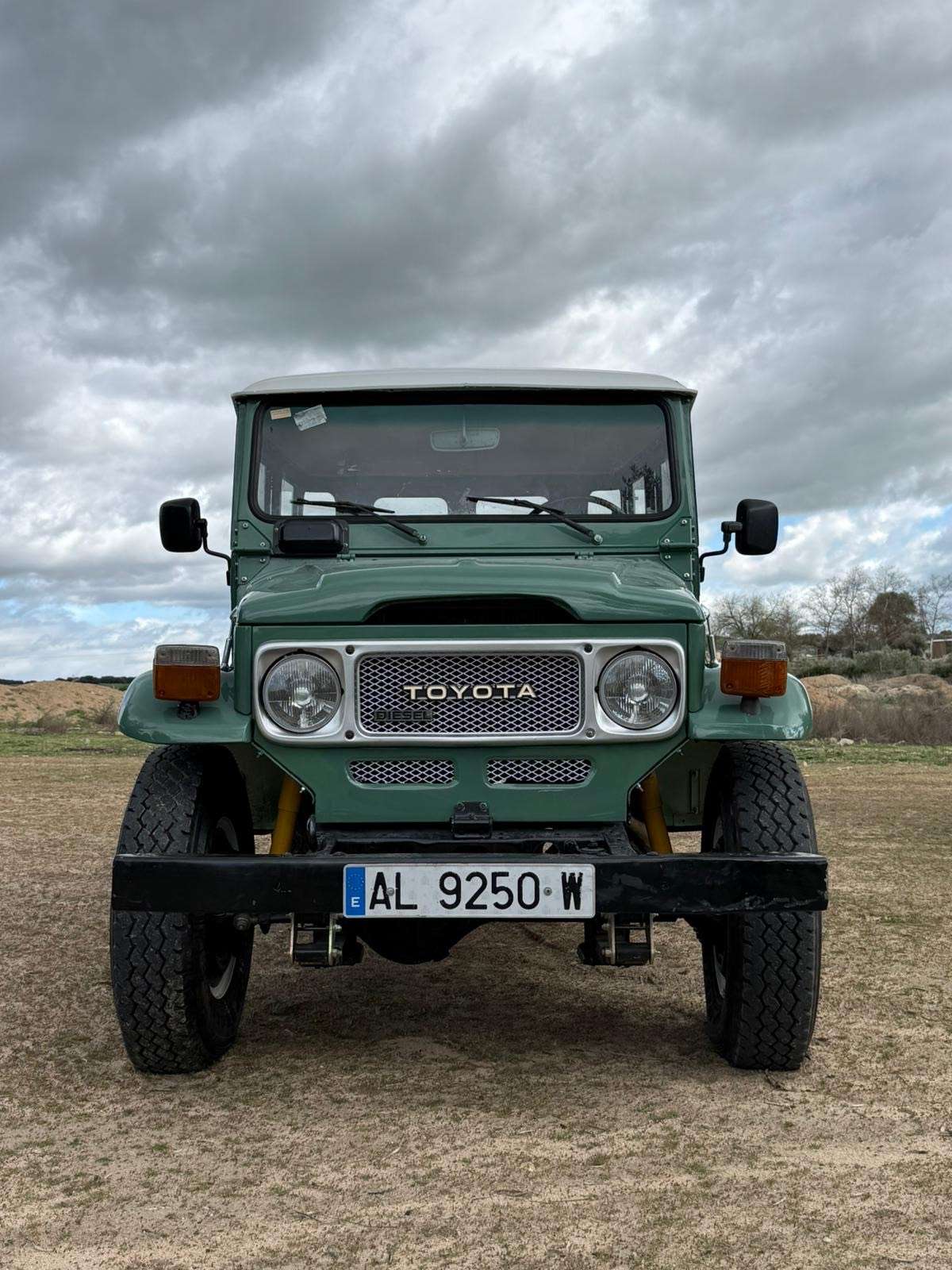 Toyota Land Cruiser Hj 45 Largo - foto 1