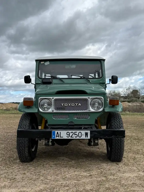 Toyota Land Cruiser 1996 из Европы — купить под ключ
