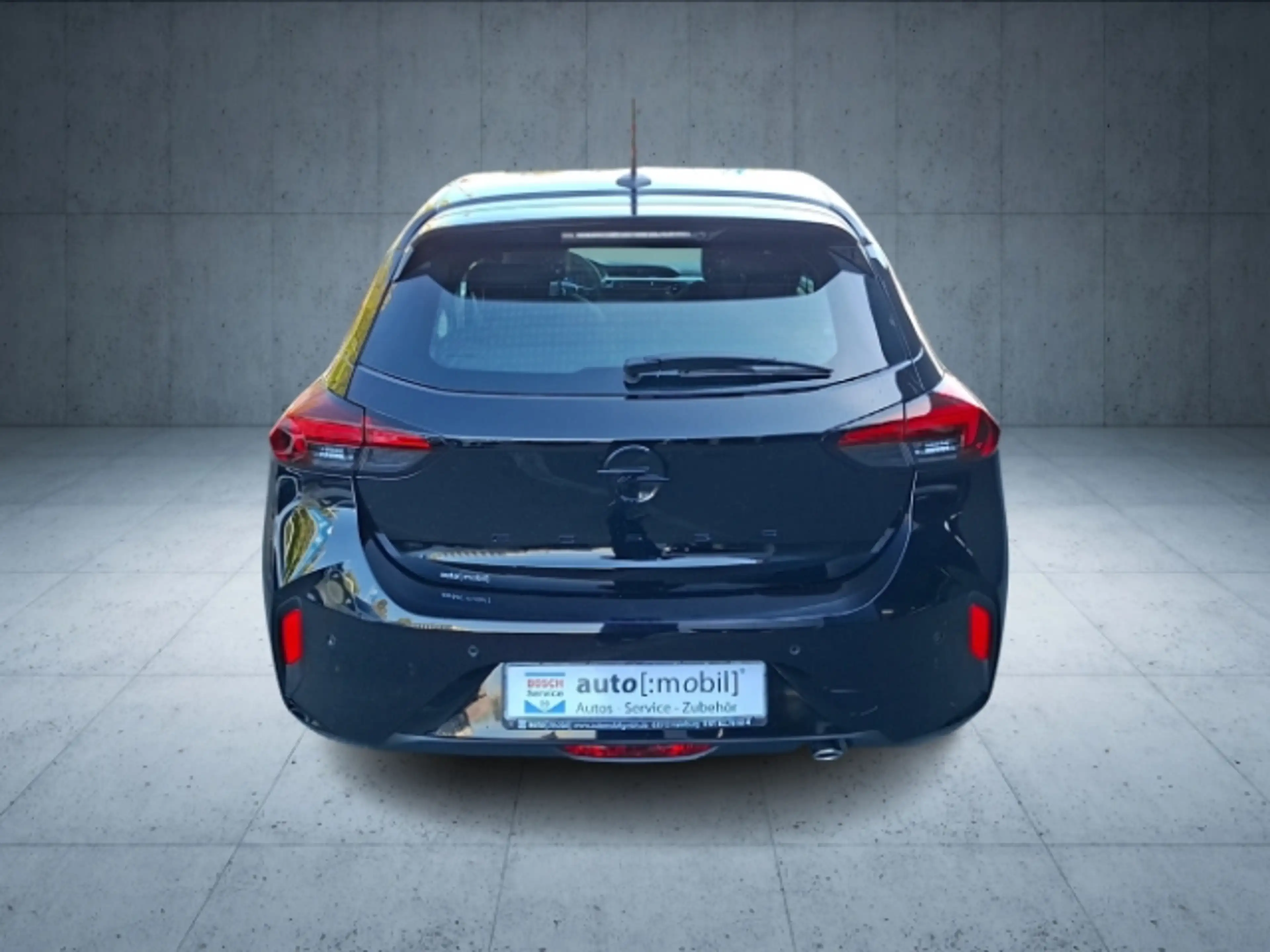 Opel Corsa GS 1.2 Direct Injection Turbo LED+PDC+SHZ — photo 14