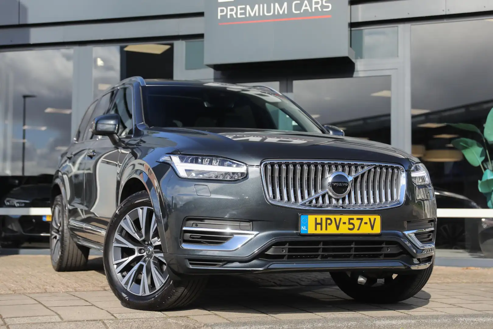 Volvo XC90 2.0 T8 Recharge AWD Inscription | H&K | Schuif- ka Gris - 1
