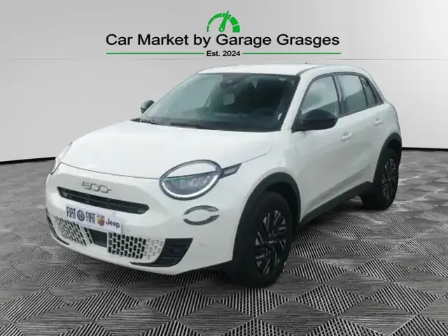 Fiat 600 ICON HYBRID 1.2