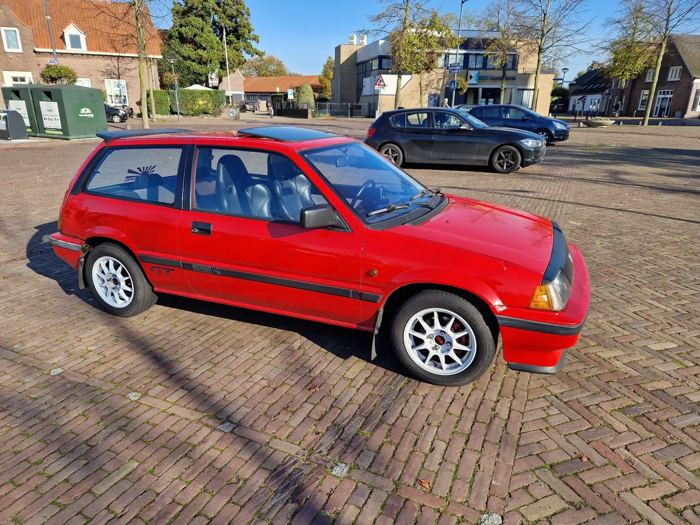 Honda Civic 1.5i GT Rosso - 1