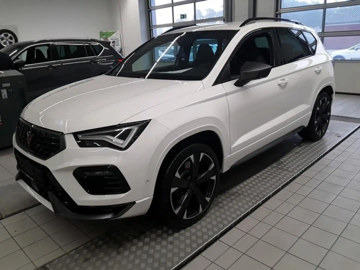 CUPRA Ateca VZ  2.0 TSI DSG Leder/Kamera/Navi/LED/19 VZ Weiß - 1
