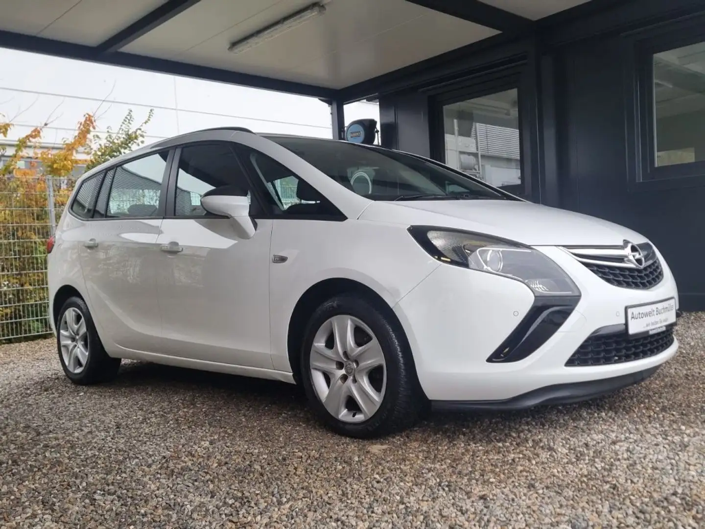 Opel Zafira C 2.0 CDTI,7-SITZER,NAVI,AHK,TEMP.TÜV NEU Blanco - 2