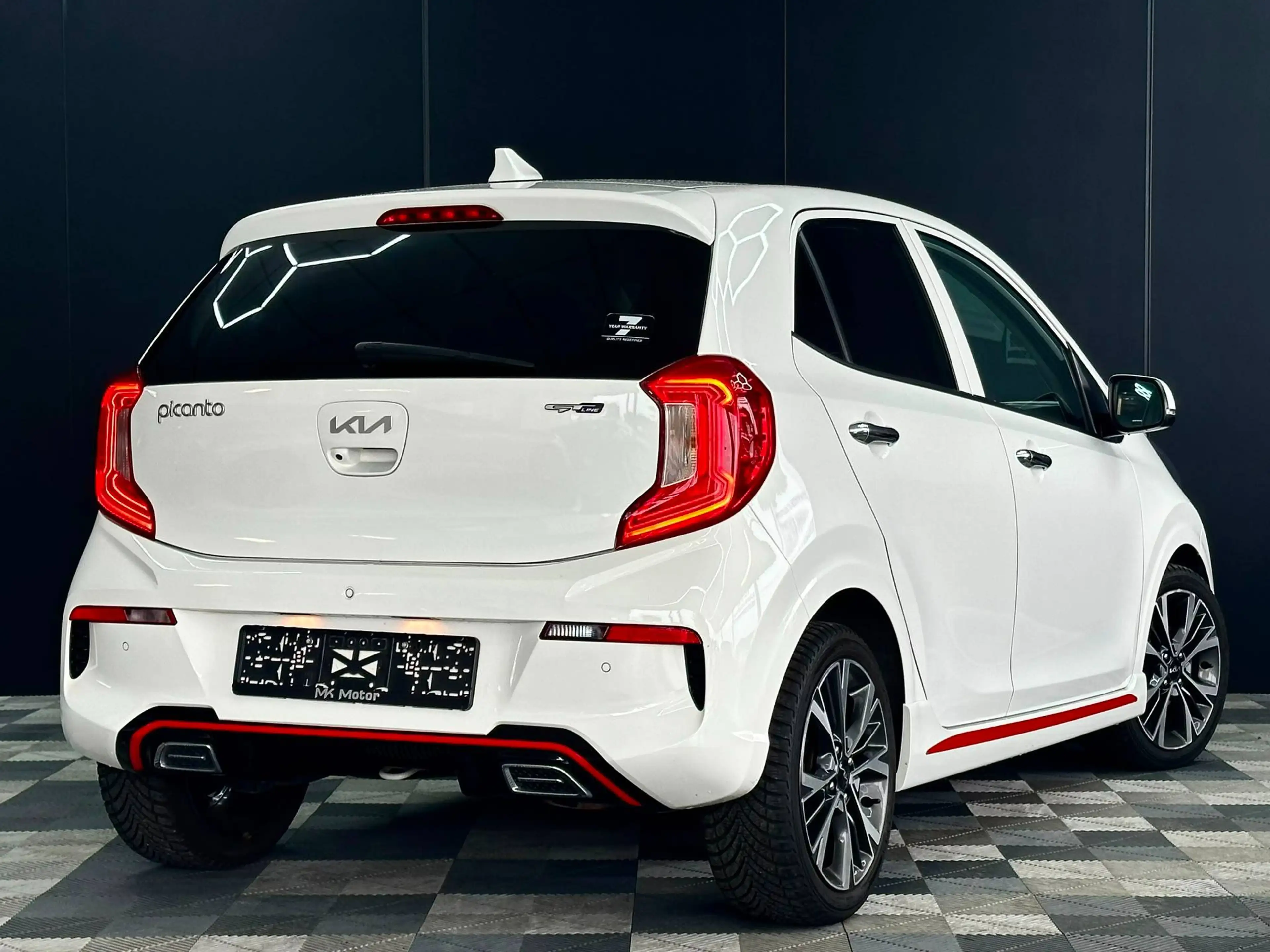 Kia Picanto 🟢1.2 ESSENCE 84CV GT LINE - GPS - CUIR - CAMERA — photo 5