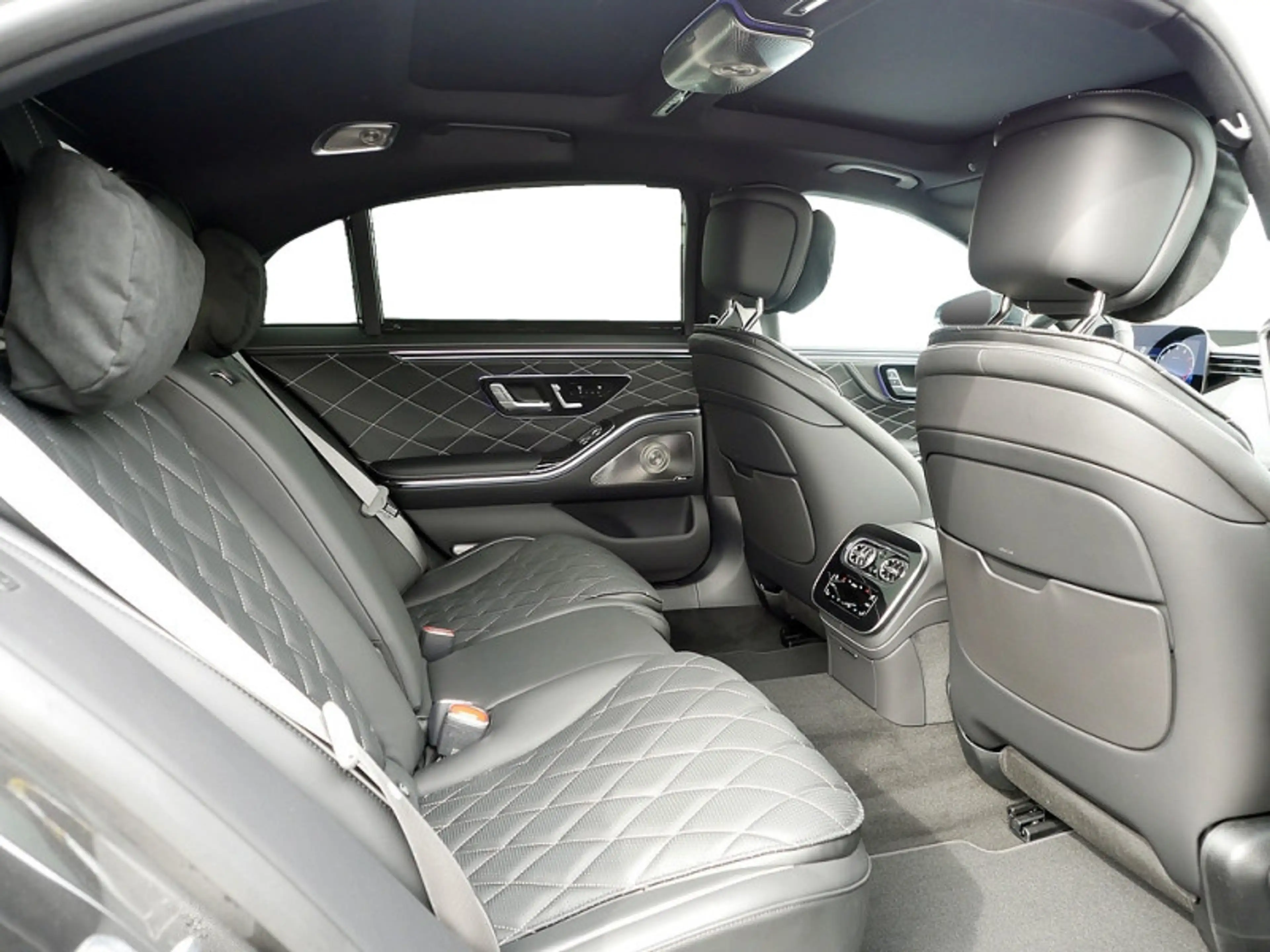 Mercedes-Benz S 500 4MATIC Limousine Langversion AMG BURM MEMO — photo 6