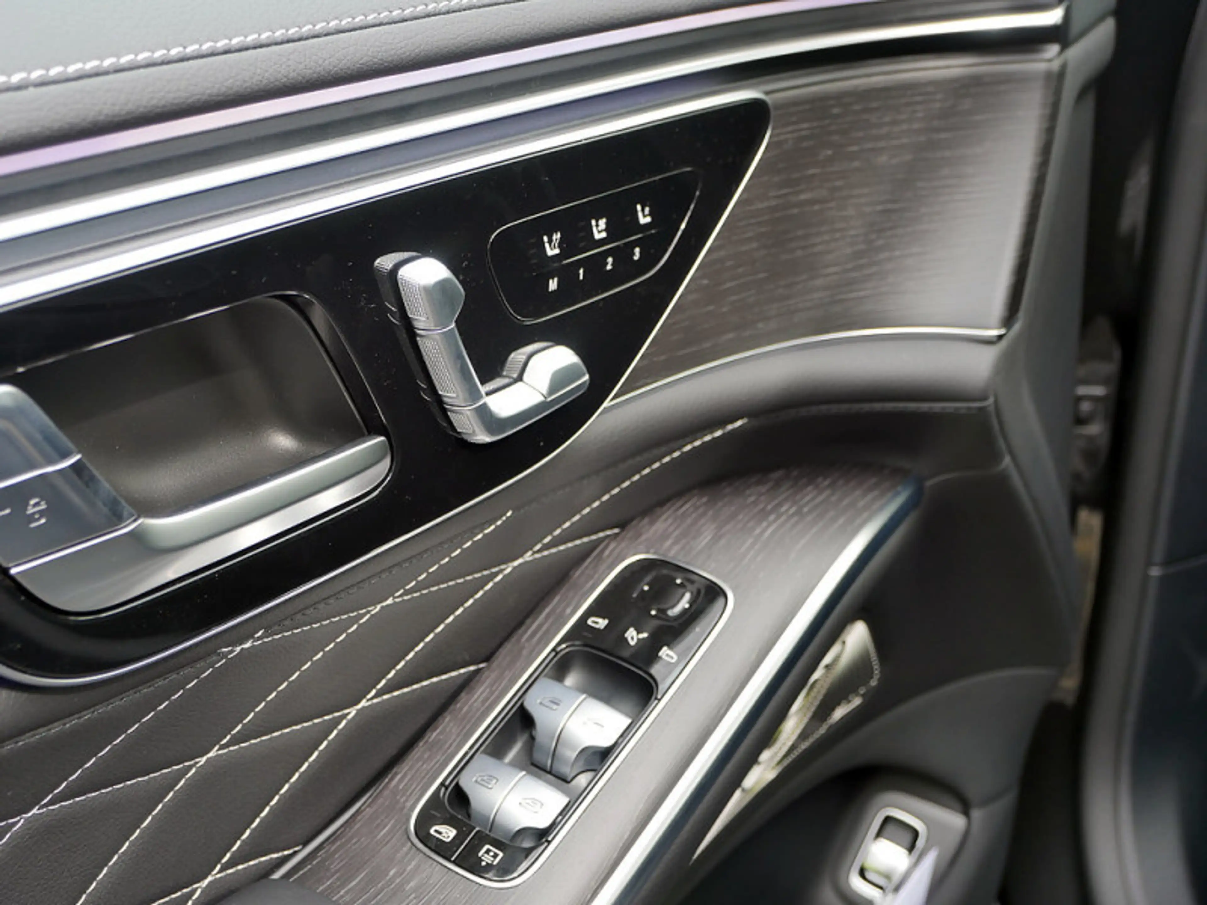 Mercedes-Benz S 500 4MATIC Limousine Langversion AMG BURM MEMO — photo 15