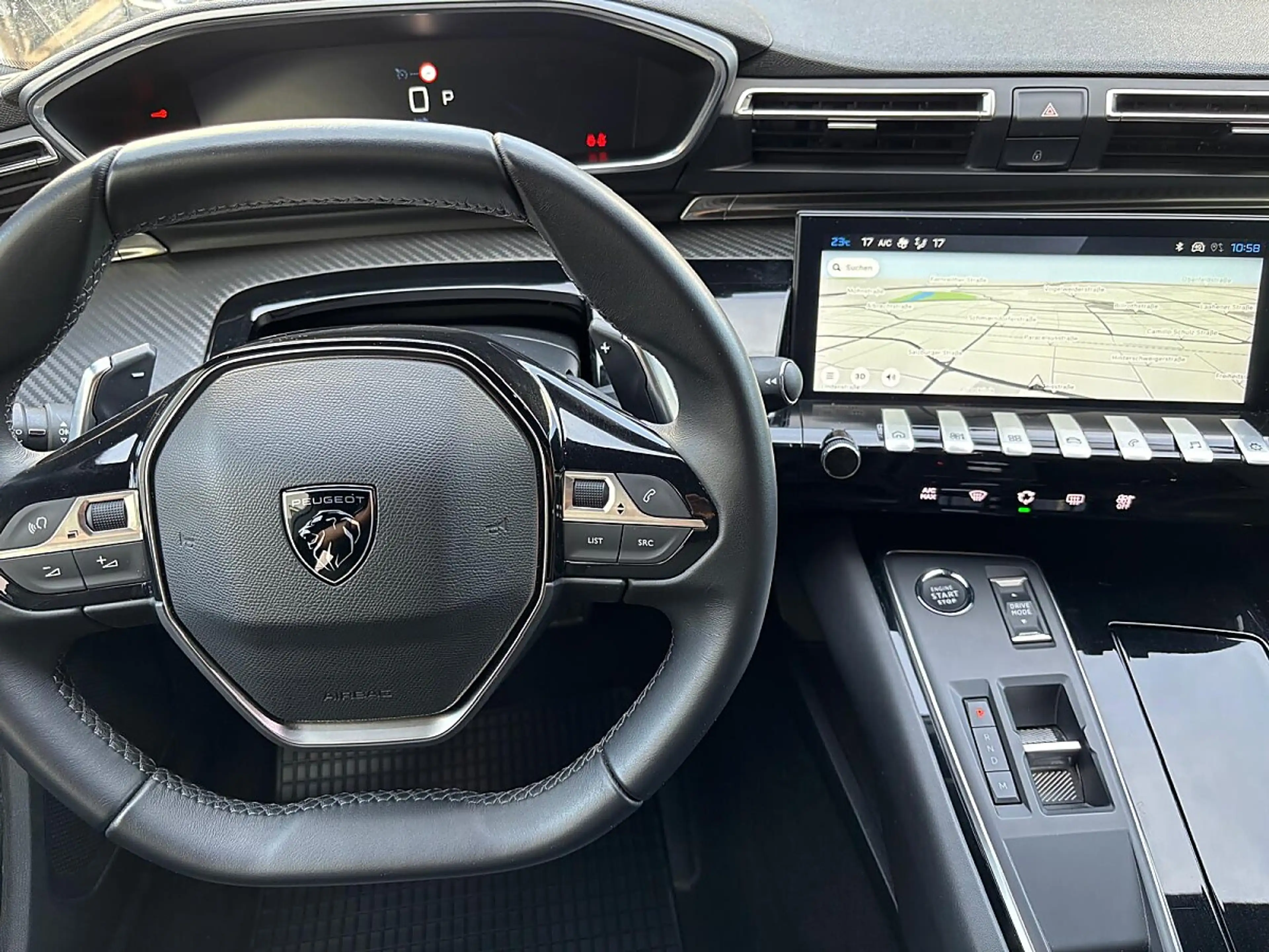 Peugeot 508 PureTech 130 EAT8 Allure Pack Aut. — photo 10