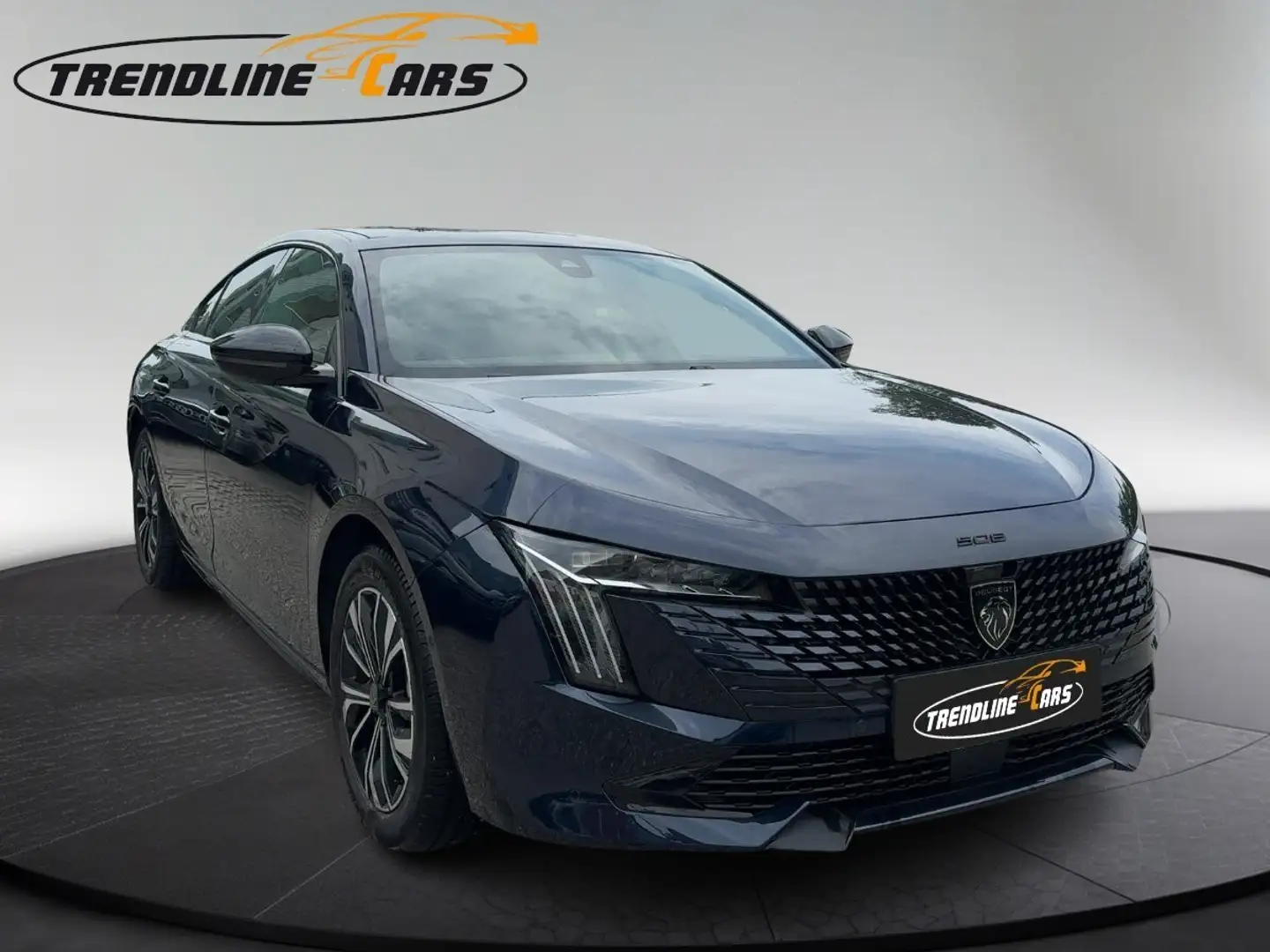Peugeot 508 PureTech 130 EAT8 Allure Pack Aut. Blau - 1