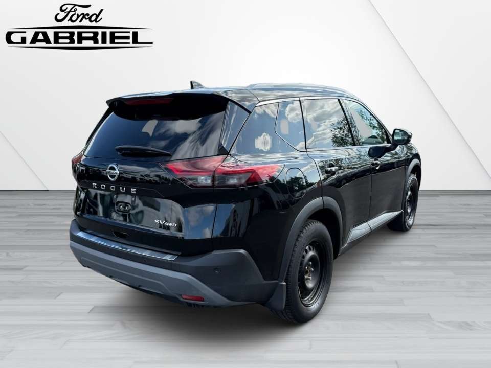 2021 Nissan Rogue SV — снимка 1