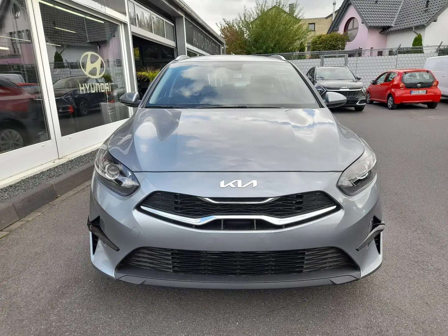 Kia Ceed SW / cee'd SW Automatik,Kamera,Sitzh,Apple Argent - 2