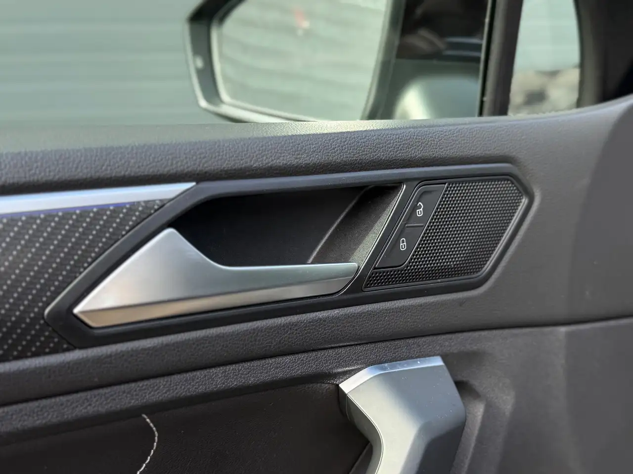 Volkswagen Tiguan 1.5 TSI R-Line Business+ IQ Light Cam, миниатюра 22