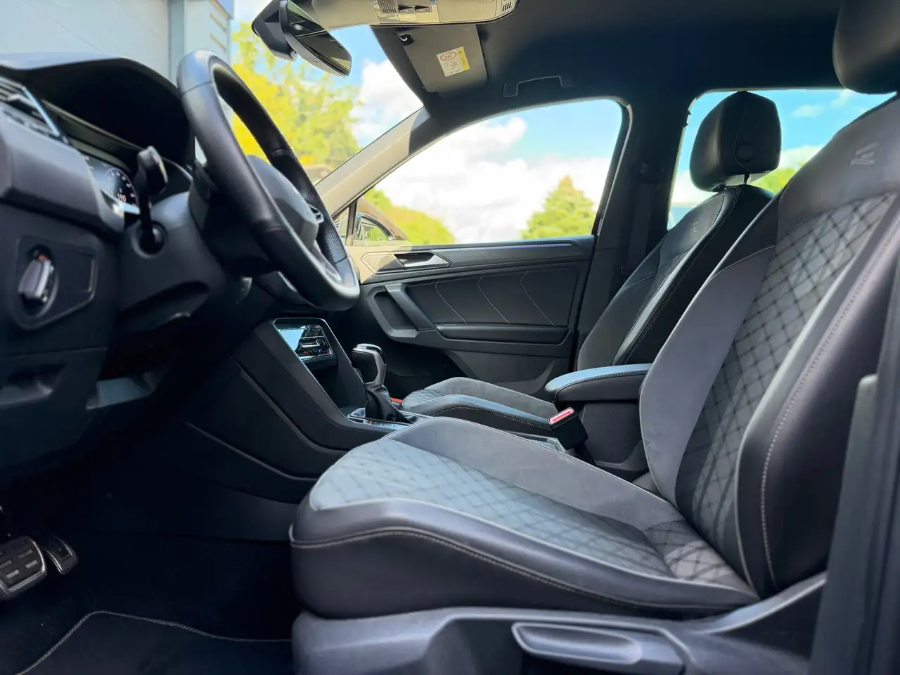 Volkswagen Tiguan 1.5 TSI R-Line Business+ IQ Light Cam, миниатюра 26