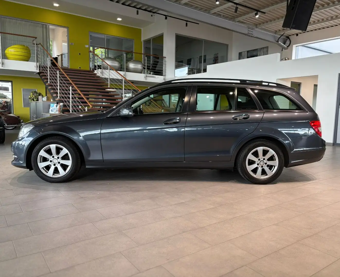 Mercedes-Benz C 200 T CDI BlueEfficiency*PTS*SHZ*ILS* Gris - 2
