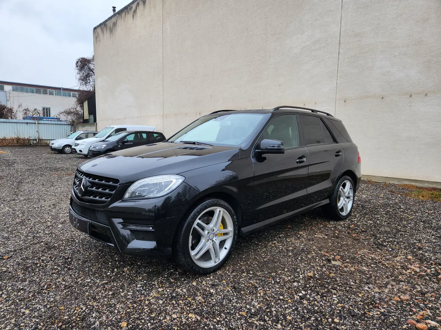 Mercedes-Benz ML 350 CDI 4M AMG LINE AIRMATIC Intelligent Light Schwarz - 1