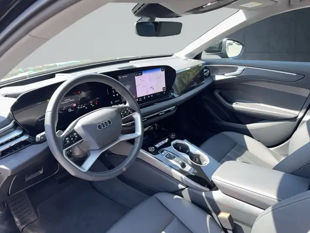 Audi A6 view 10