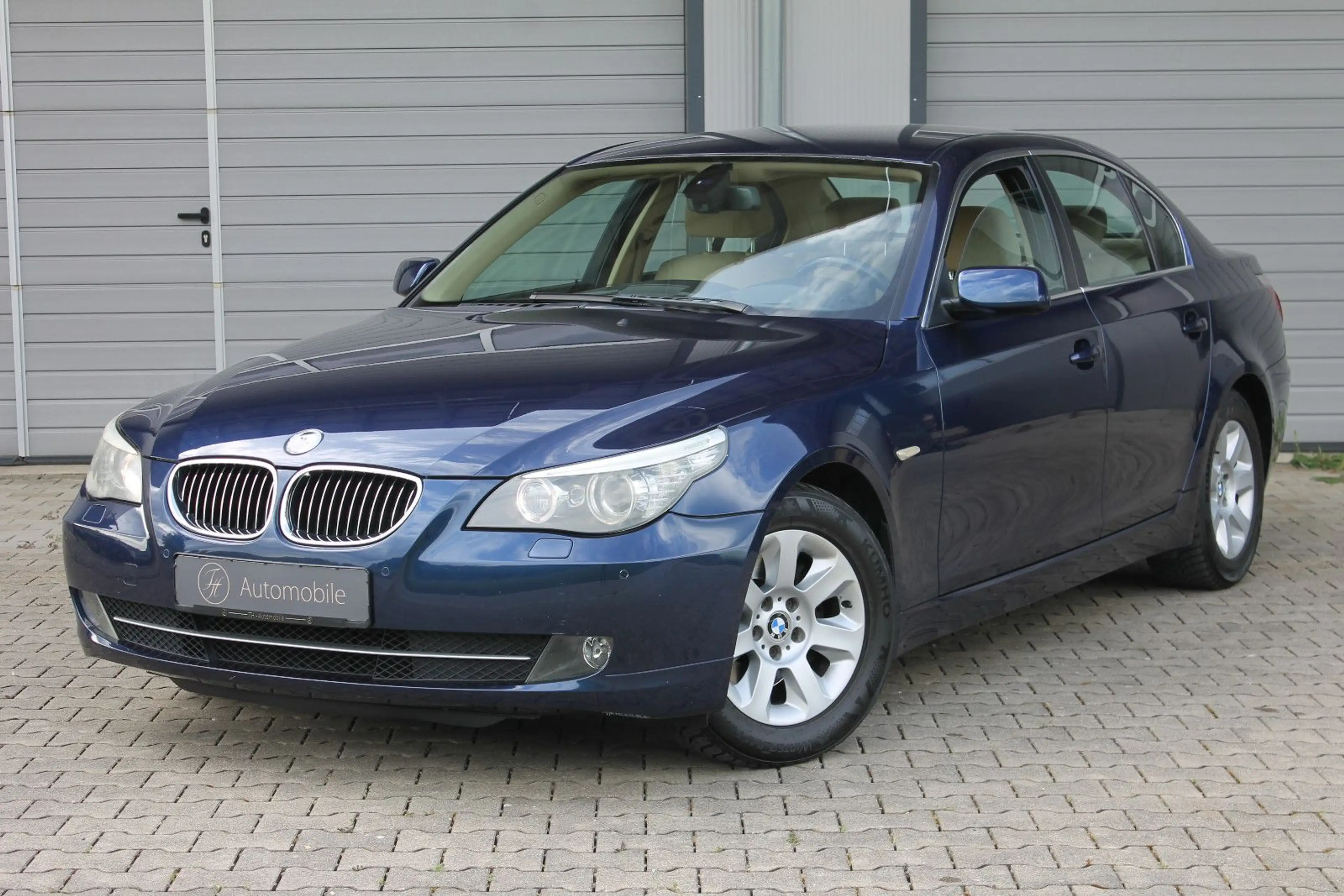 BMW 523 Limo 523i*Navi*M-Lenkrad*Xenon*3.Hand*Scheckheft — photo 10