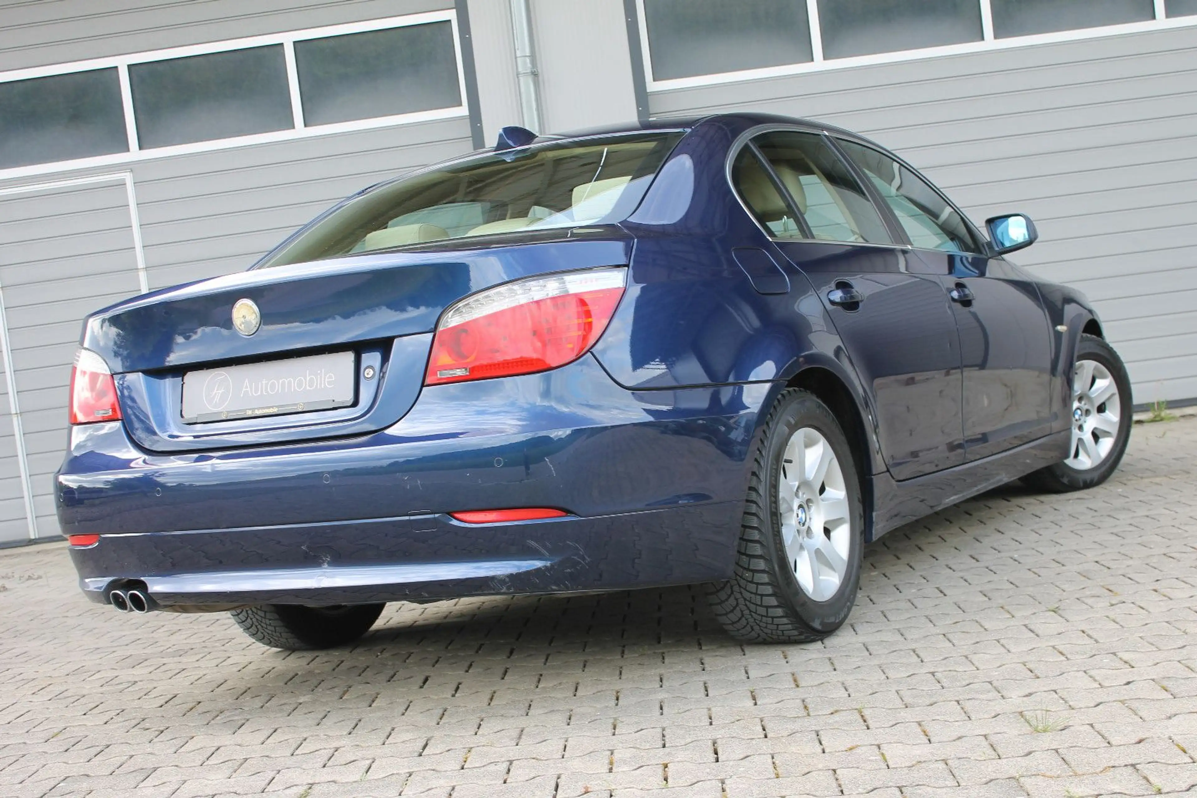 BMW 523 Limo 523i*Navi*M-Lenkrad*Xenon*3.Hand*Scheckheft — photo 4