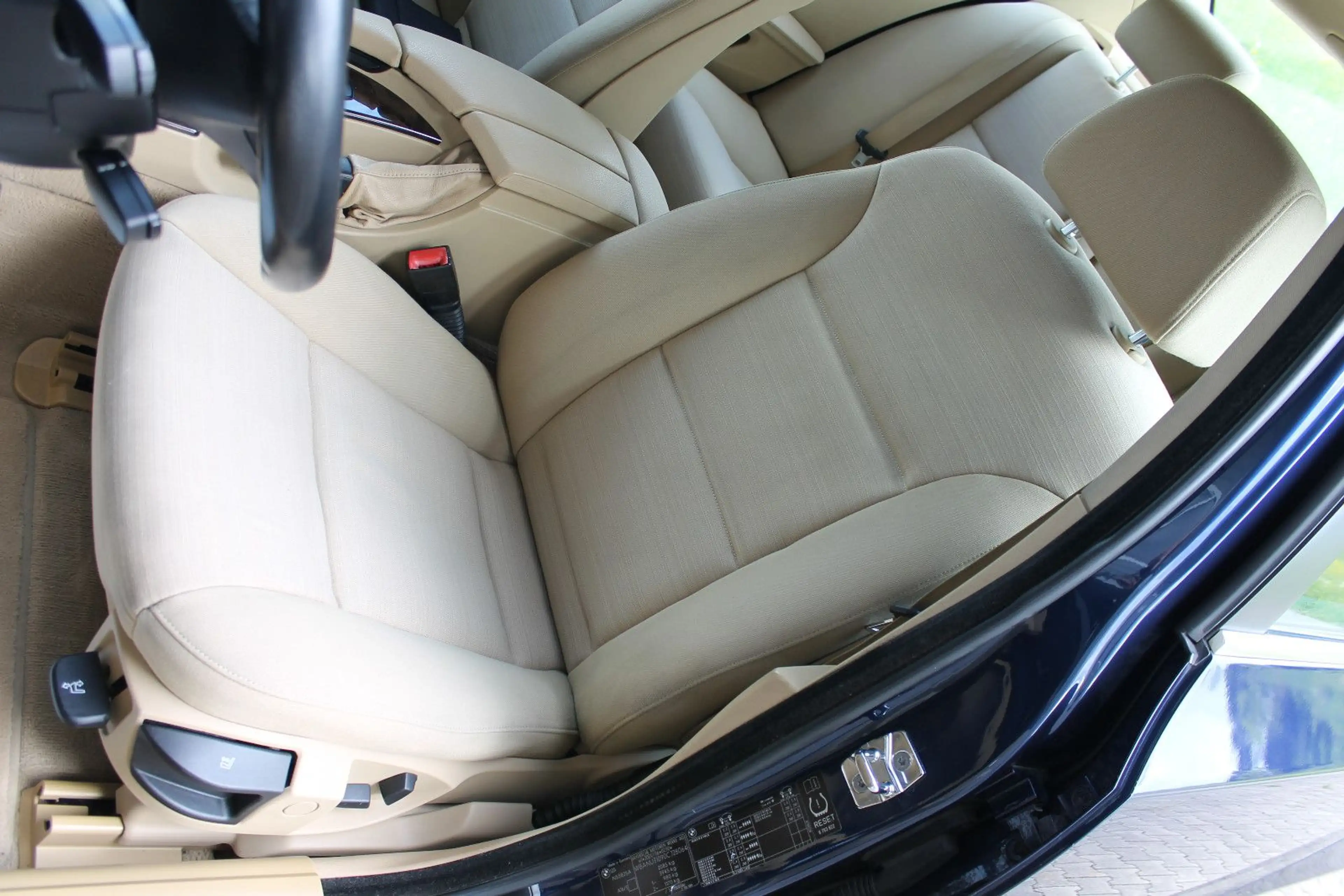 BMW 523 Limo 523i*Navi*M-Lenkrad*Xenon*3.Hand*Scheckheft — photo 16
