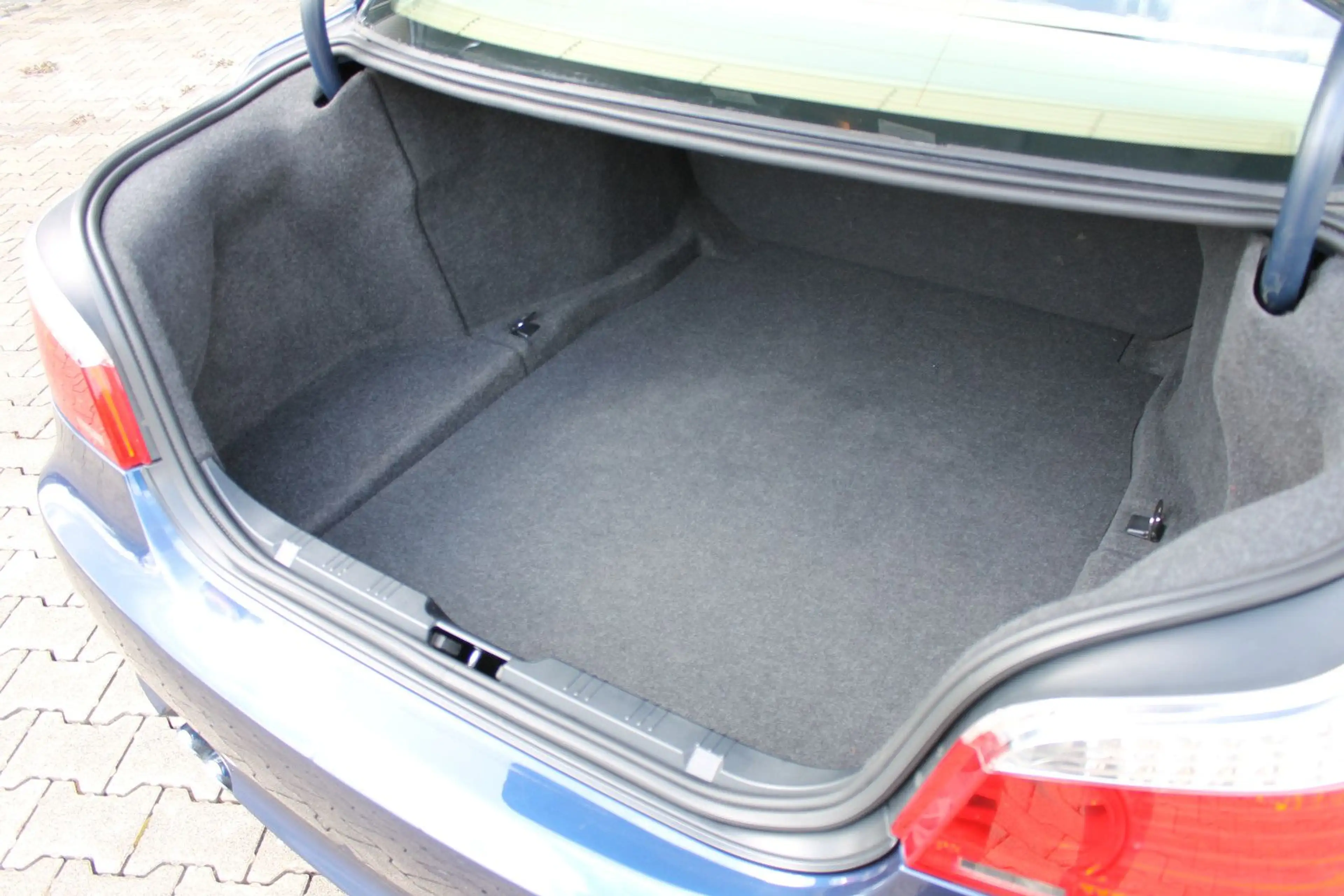 BMW 523 Limo 523i*Navi*M-Lenkrad*Xenon*3.Hand*Scheckheft — photo 5