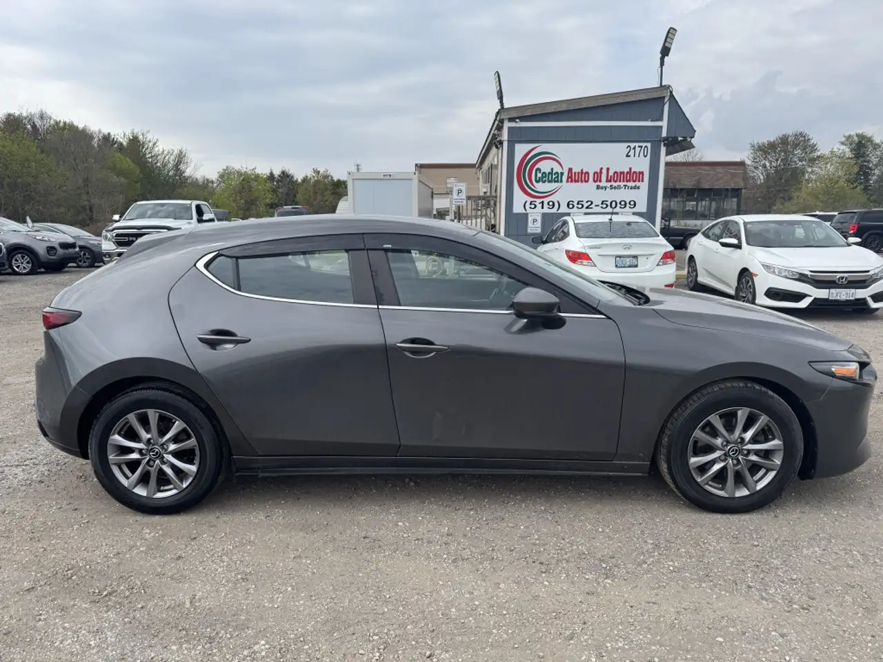 Mazda 3 снимка Mazda 3