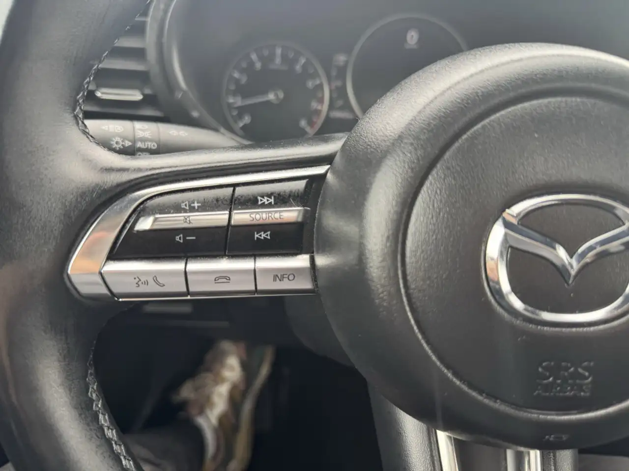 Mazda 3 снимка Mazda 3
