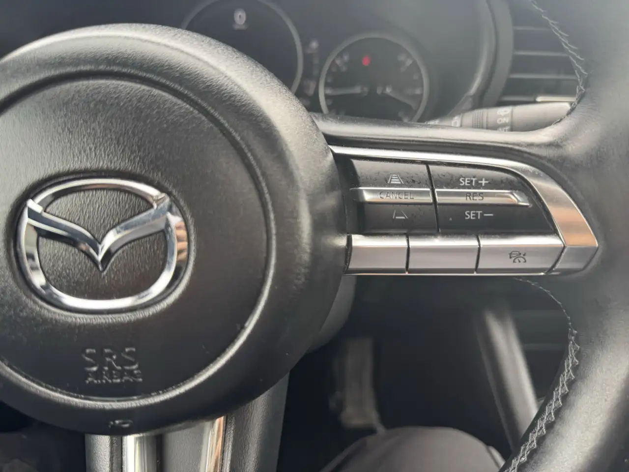 Mazda 3 снимка Mazda 3