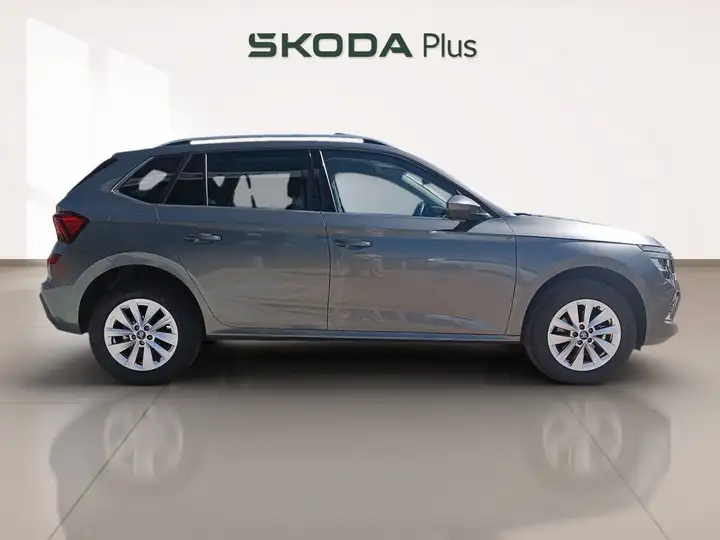 Škoda Kamiq 1.0 TSI DSG Selection 2025, foto 3