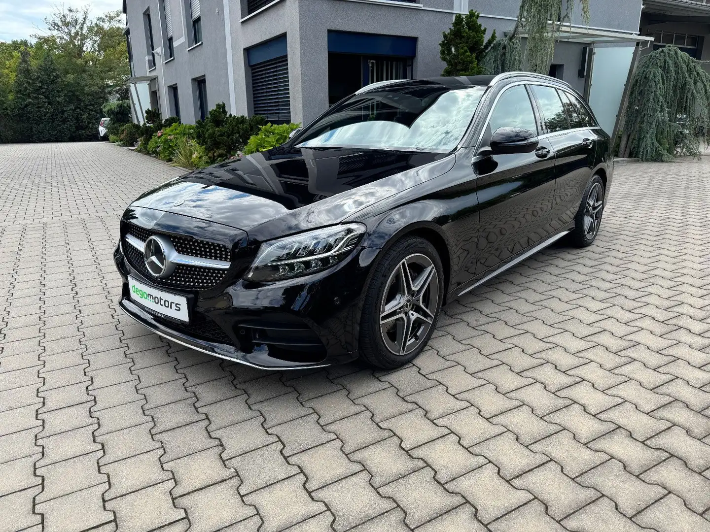 Mercedes-Benz C 220 d T AMG-Line*WIDE SCREEN* Noir - 1