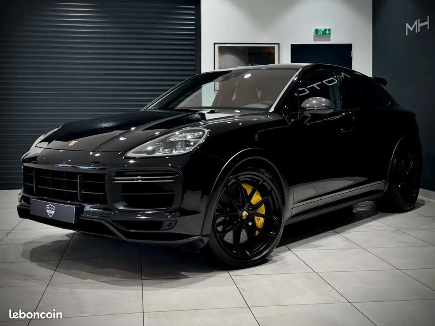 Porsche Cayenne II COUPE TURBO GT 4.0 V8 BI-TURBO 640 CH EXCLUSIVE Zwart - 1