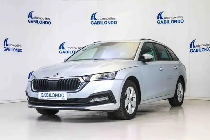 Škoda Octavia Combi 2.0 TDI DSG Ambition (2021) 2022