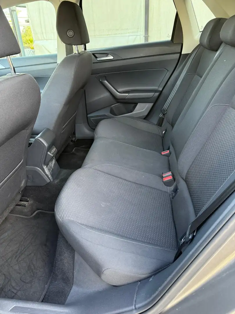 Volkswagen Polo Polo VI 2019 5p 1.0 tgi Sport 90cv Grigio - 2