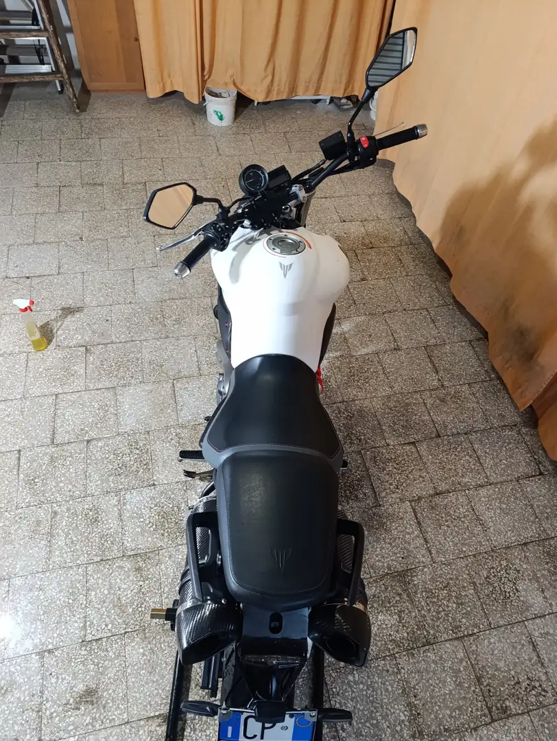 Yamaha MT-03 Biały - 2