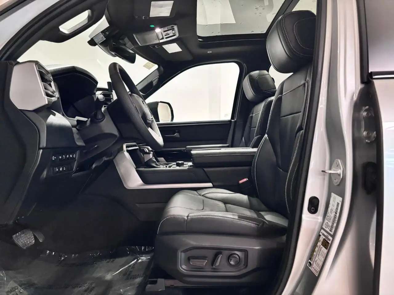 Toyota Tundra снимка Toyota Tundra