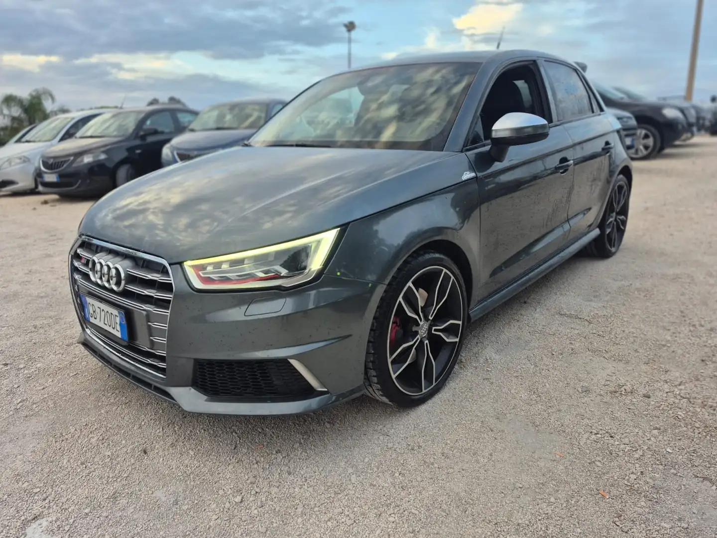 Audi S1 S1 Sportback 2.0 tfsi quattro Gris - 1