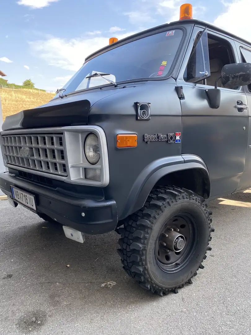 Chevrolet Chevy Van G30 Pathfinder 4x4 Grau - 2