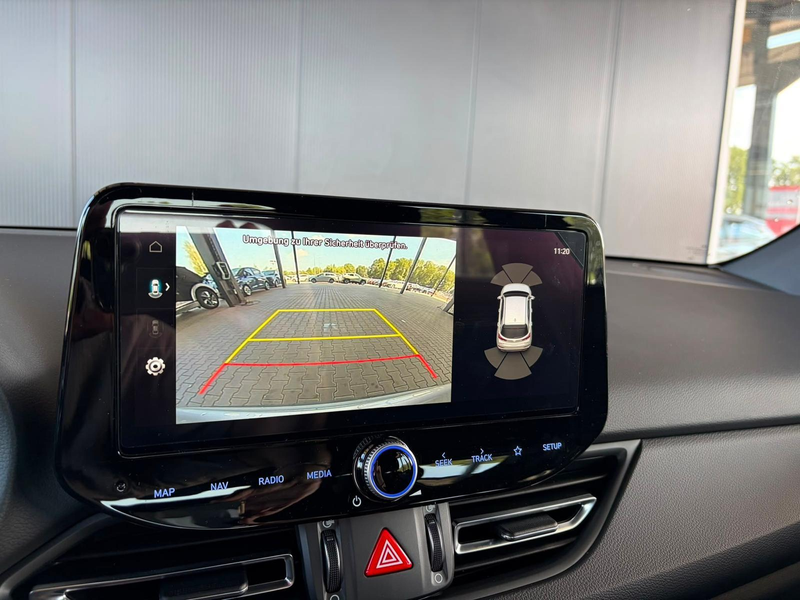 Hyundai i30 Kombi Comfort Plus 1.0 TGDI DCT Navi/ Adaptiver... — photo 13