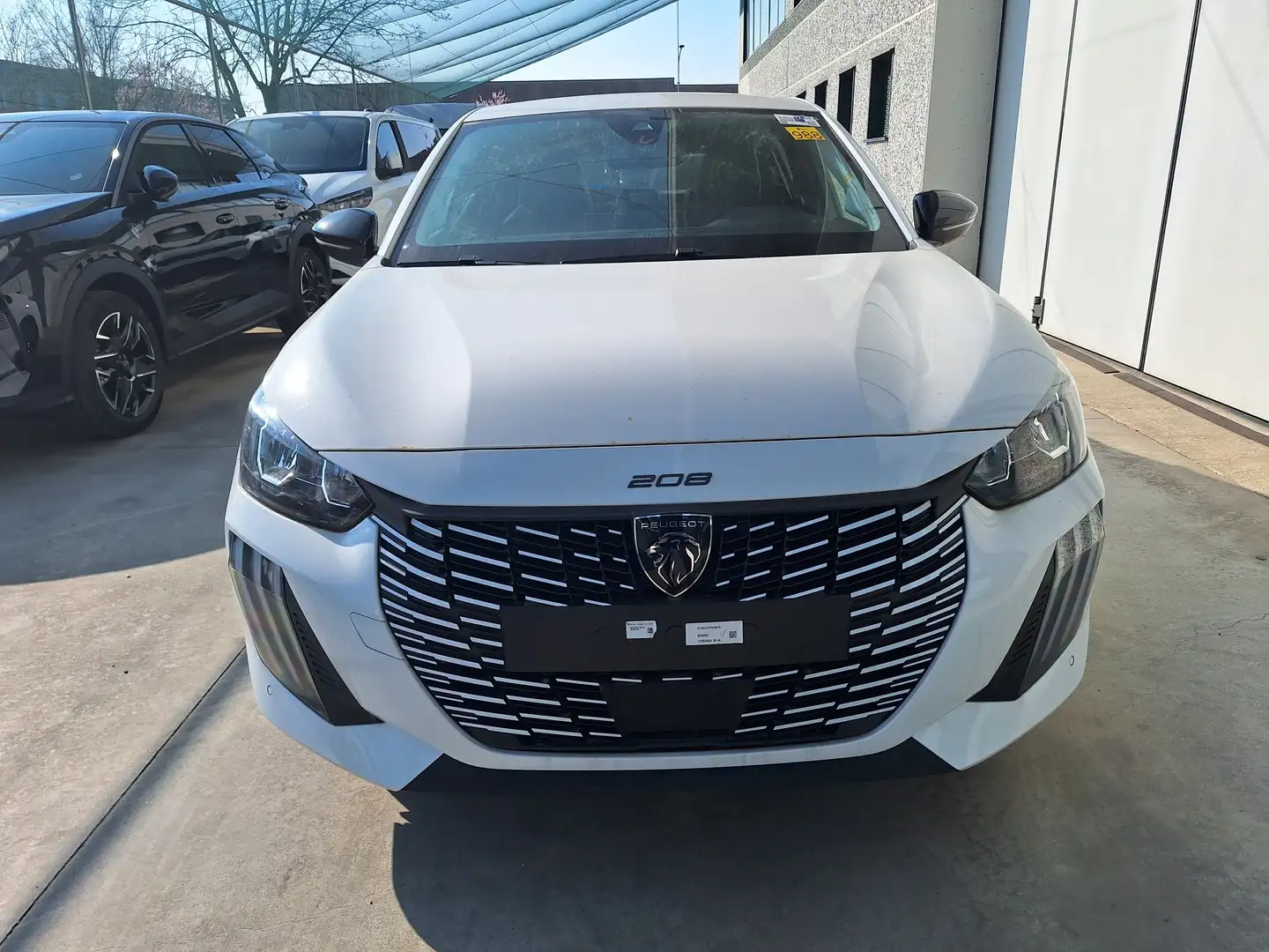 Peugeot 208 1.2 puretech Allure 100cv KM ZERO PRONTA CONSEGNA Белый - 2