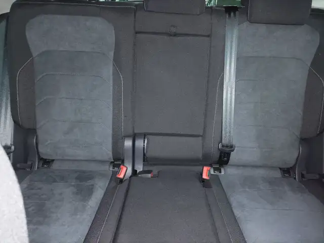 Volkswagen Tiguan view 15