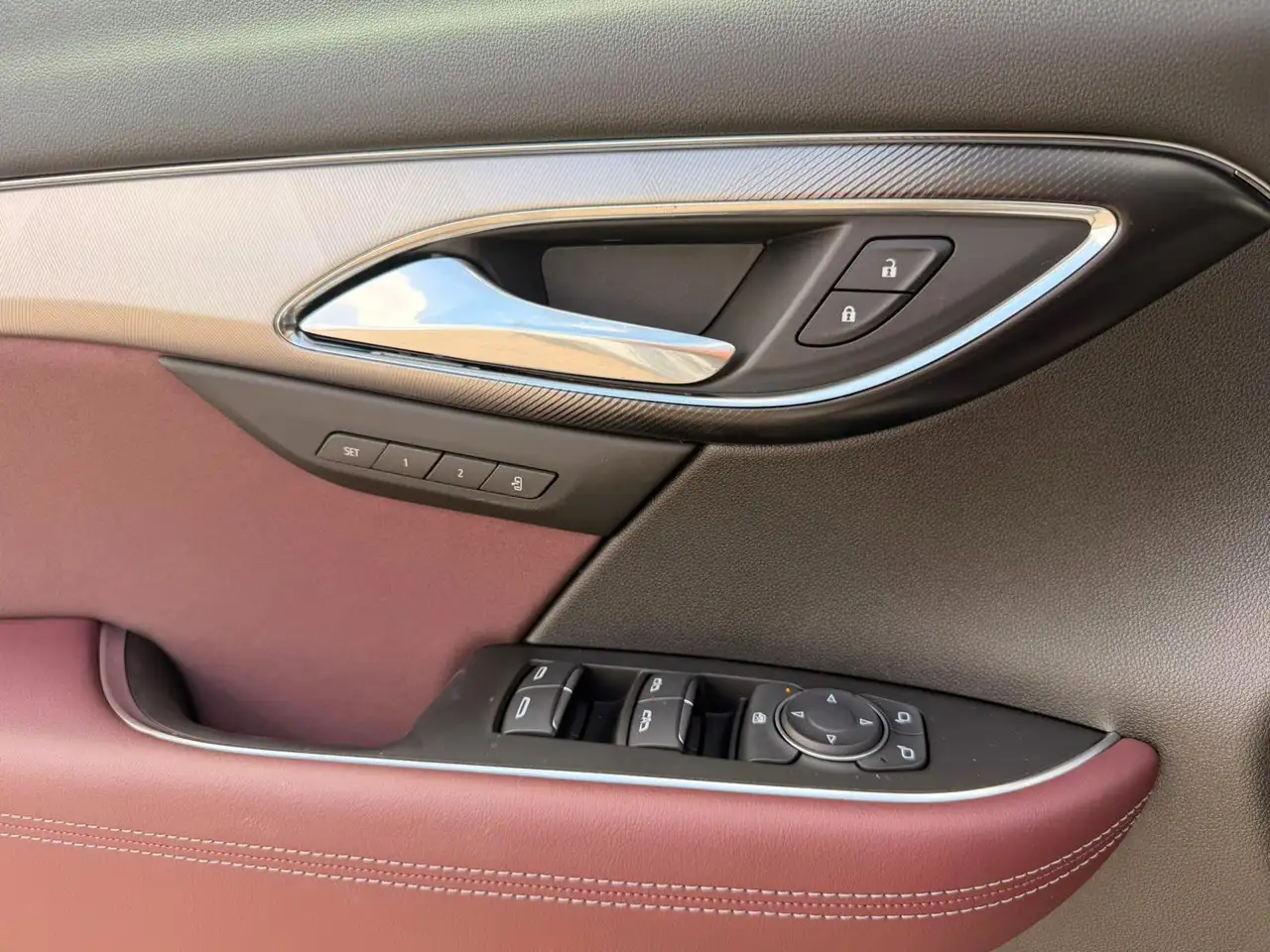 Buick Envision снимка Buick Envision