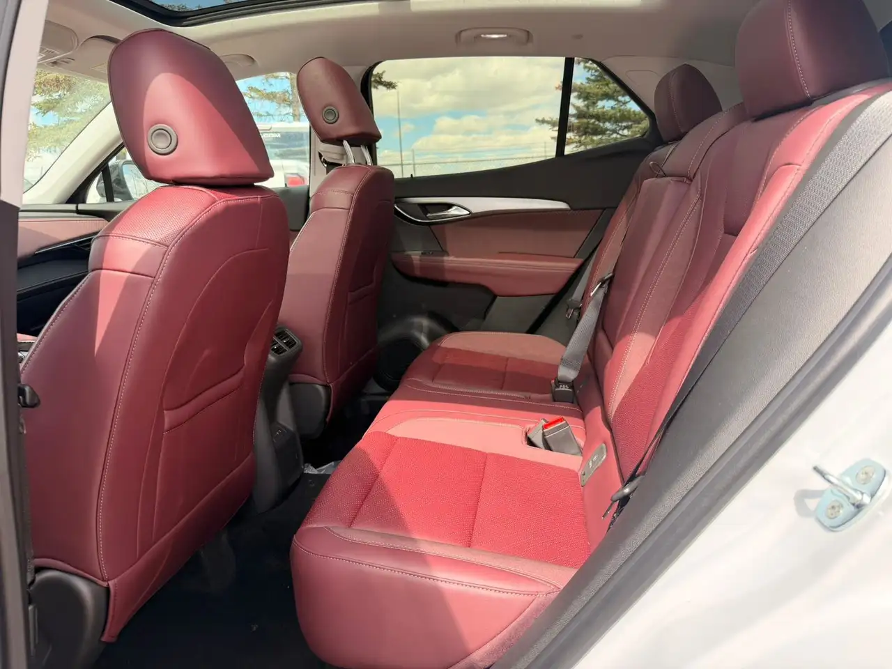 Buick Envision снимка Buick Envision