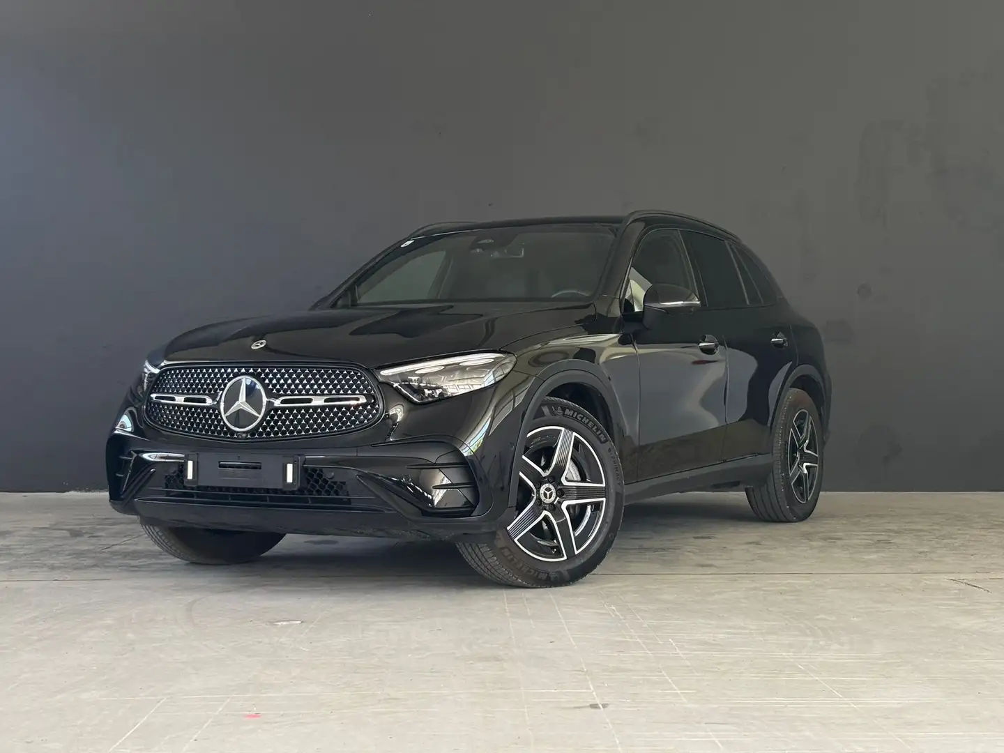 Mercedes-Benz GLC 220 d 4Matic *AMG Line Premium, AHK, Digital Light Schwarz - 1